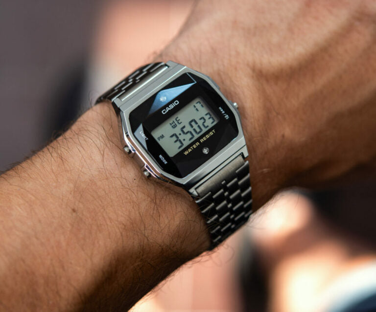 Xuất xứ và giá của đồng hồ Casio là gì?